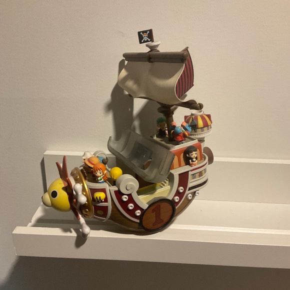 Meet your Posher, Posh - Picture 1 of 1